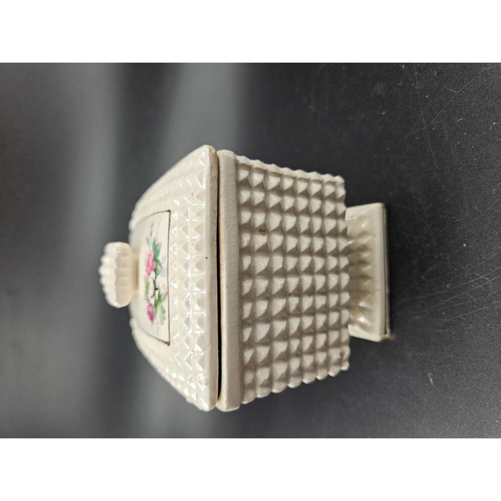Mid Century Hollywood Regency Ivory & RosesPyramidal Hobnob Lidded Trinket Box - Picture 6 of 14